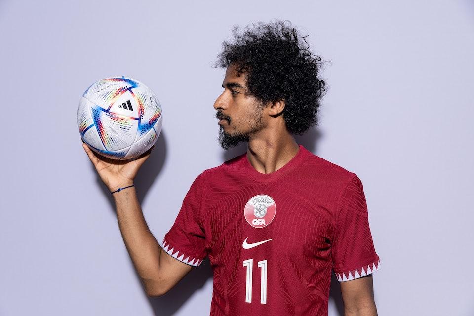 揭秘卡塔尔足球联赛历史战绩,巴塞罗那足球青少年训练体系