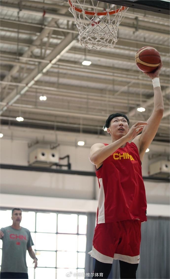 曝周琦预计加盟上海男篮王哲林,王哲林周琦加盟上海