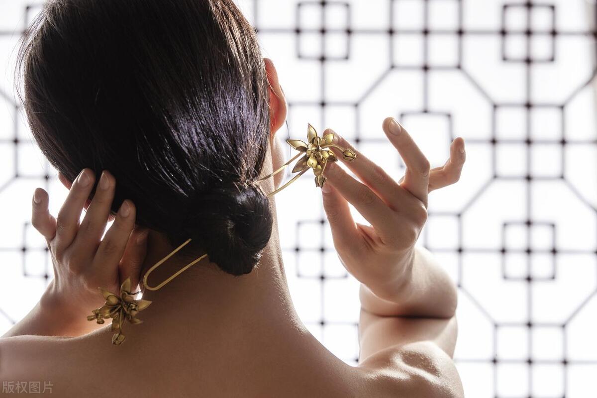 老公帮小三以后下场,老公为了小三对我冷暴力