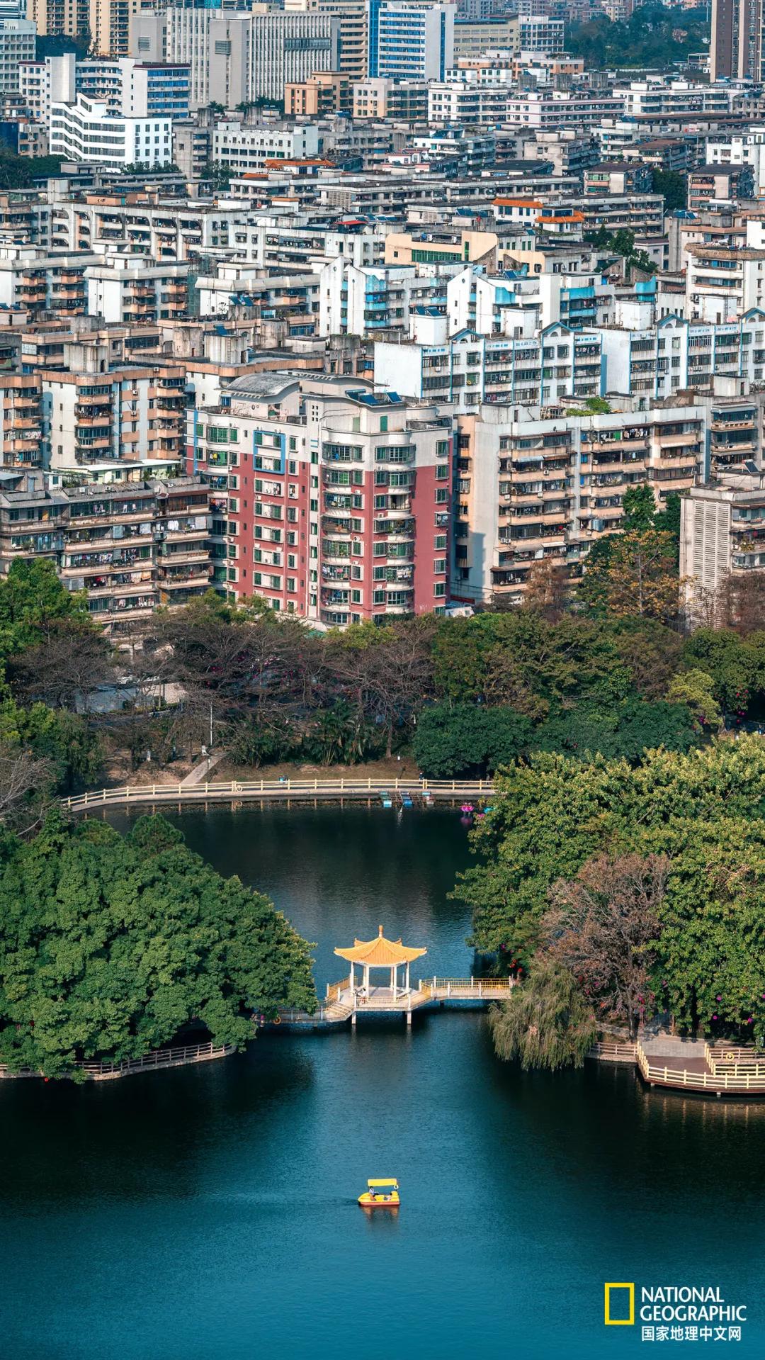 国家地理中文网英文,国家地理中文网在哪里