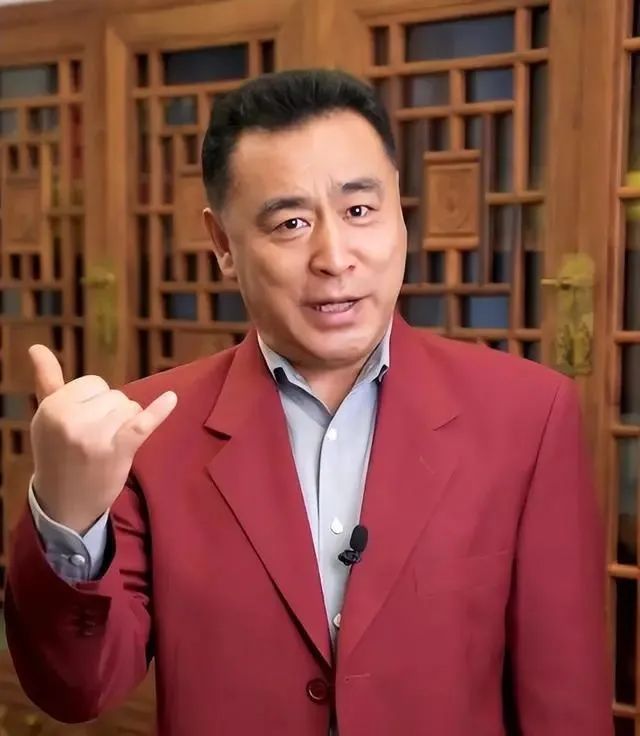 河北新闻联播主持人,河北新闻联播主持人傅敏