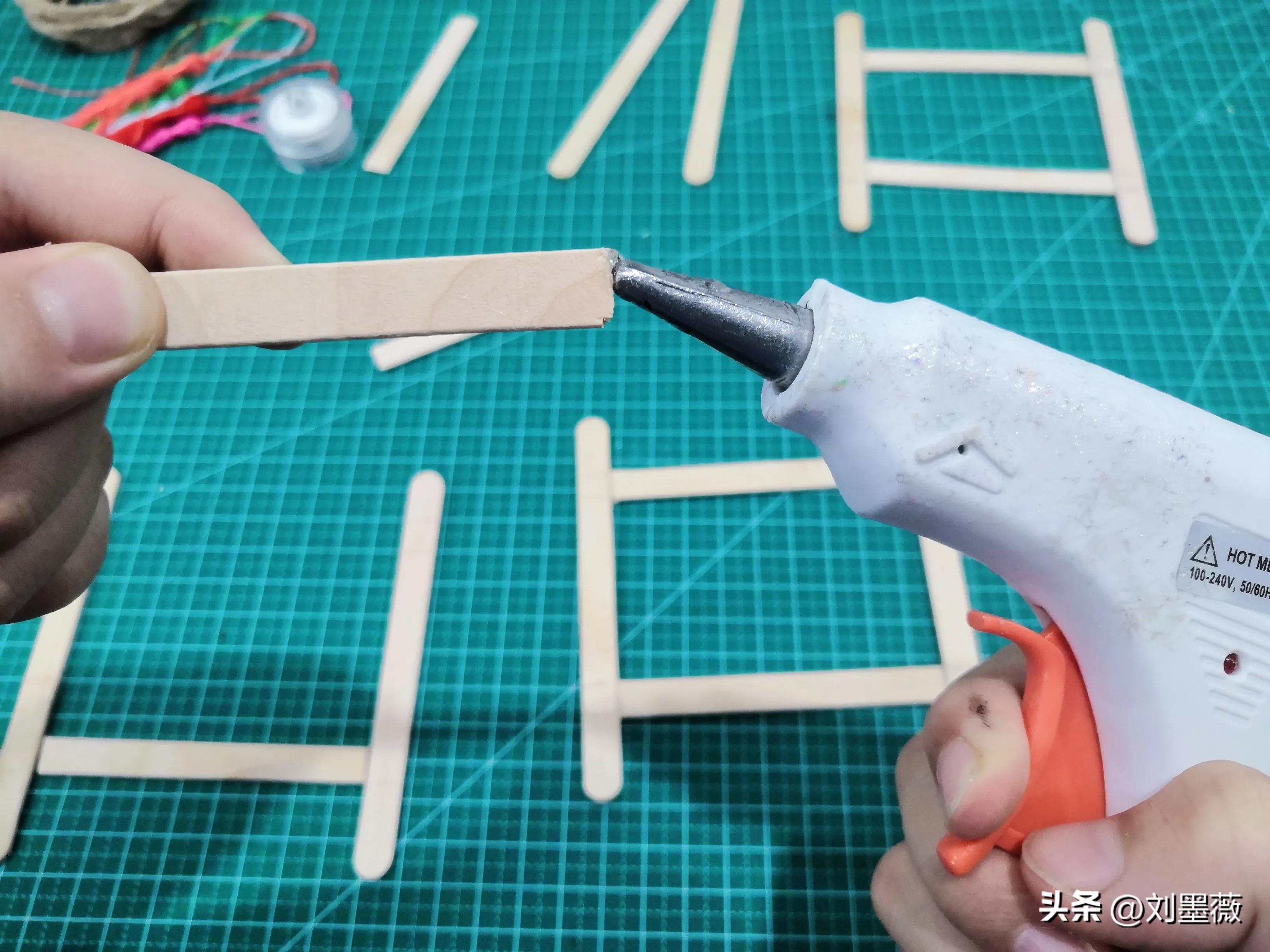 小朋友做的礼物盒,小朋友手工灯笼里面的灯用什么