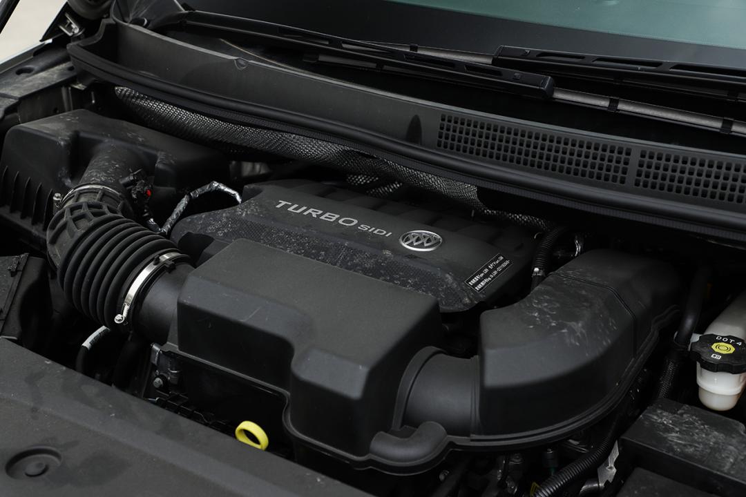 gl8不输气场,23款别克gl8实车感受