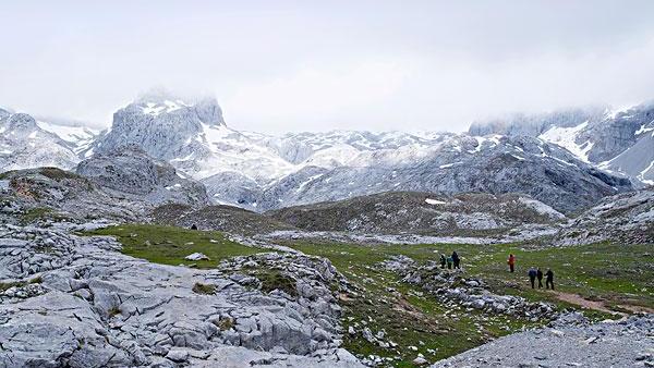 地壳地幔地核结构特点,地壳地幔地核构造