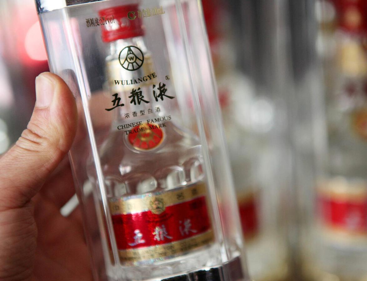 五粮液口感是不是比茅台好,五粮液是最好喝的清香型白酒吗