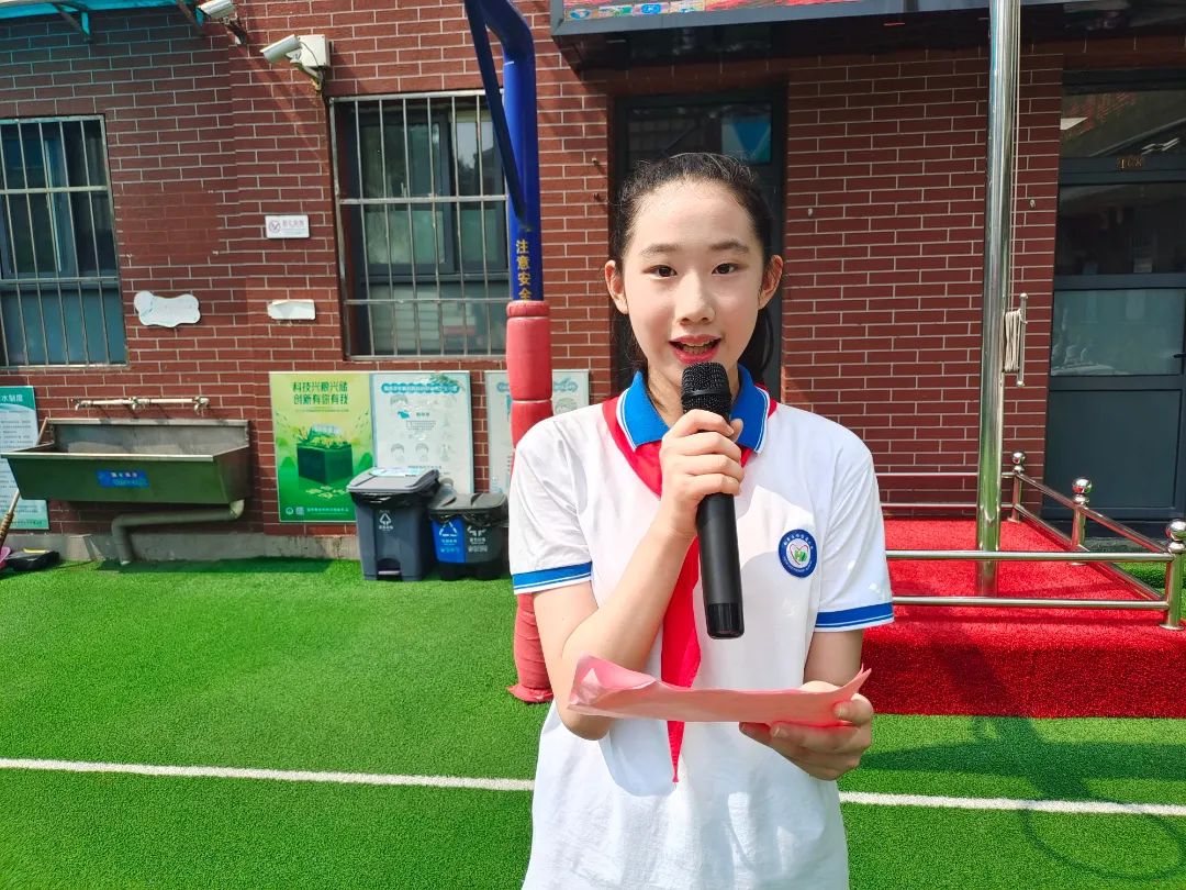 瀛ｅ繂鐣欏鏈潵鍙湡,瀛ｅ繂鐣欏鏃跺厜鏈変綘姣曚笟鍏哥ぜ鏆栧満