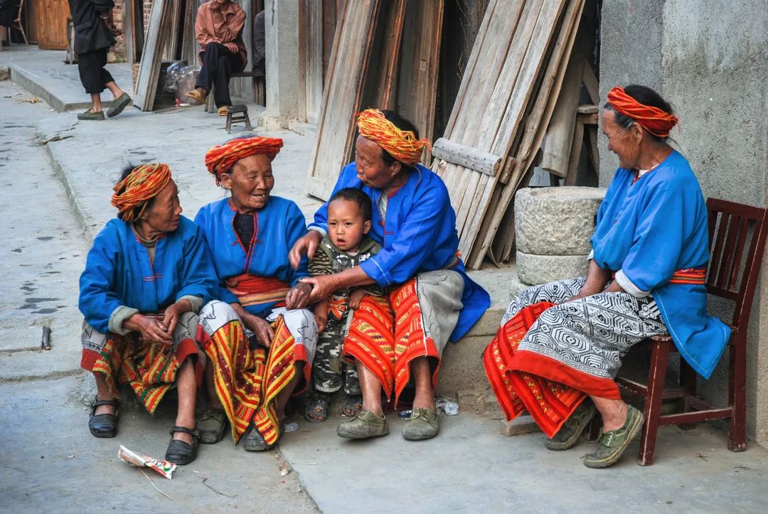 鍘嗗彶涓婇粍閲戠殑鍓嶄笘浠婄敓,榛勯噾姘撮亾鍘嗗彶浜ゆ槗鏁版嵁