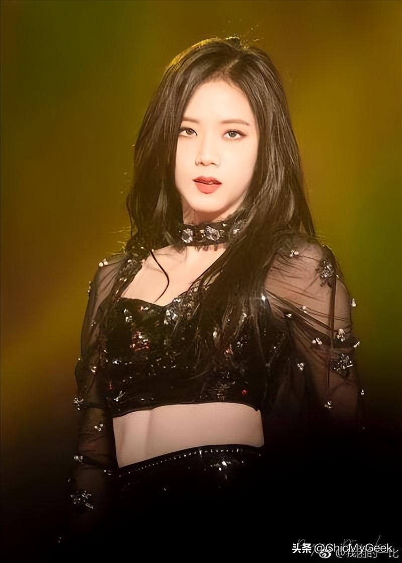 blackpink成员jisoo长相,blackpink早期照片jisoo