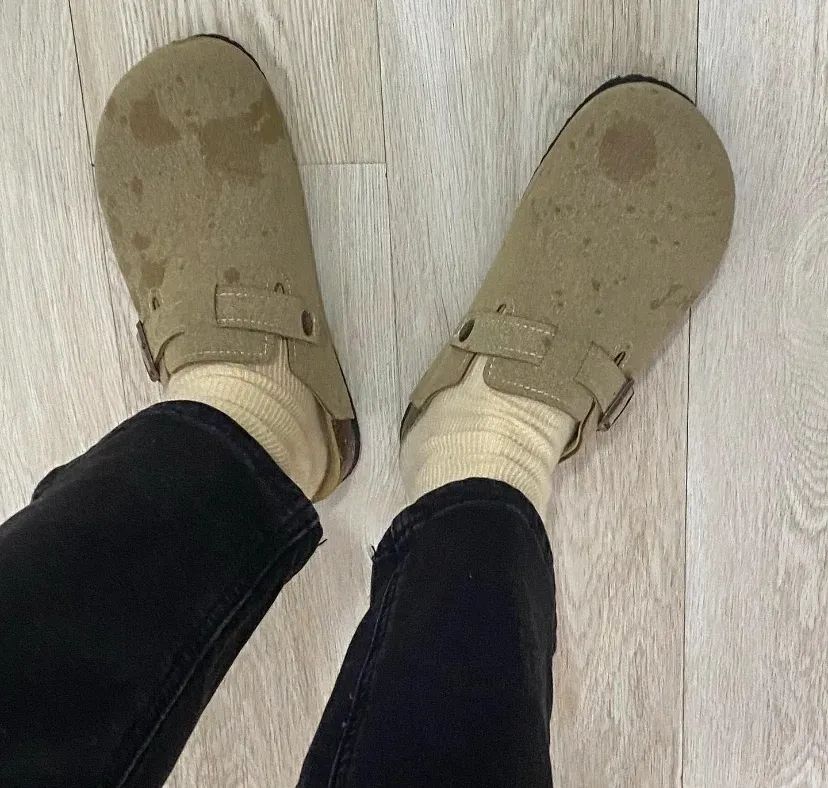 脚丑不敢穿凉鞋,脚特别臭不敢穿凉鞋