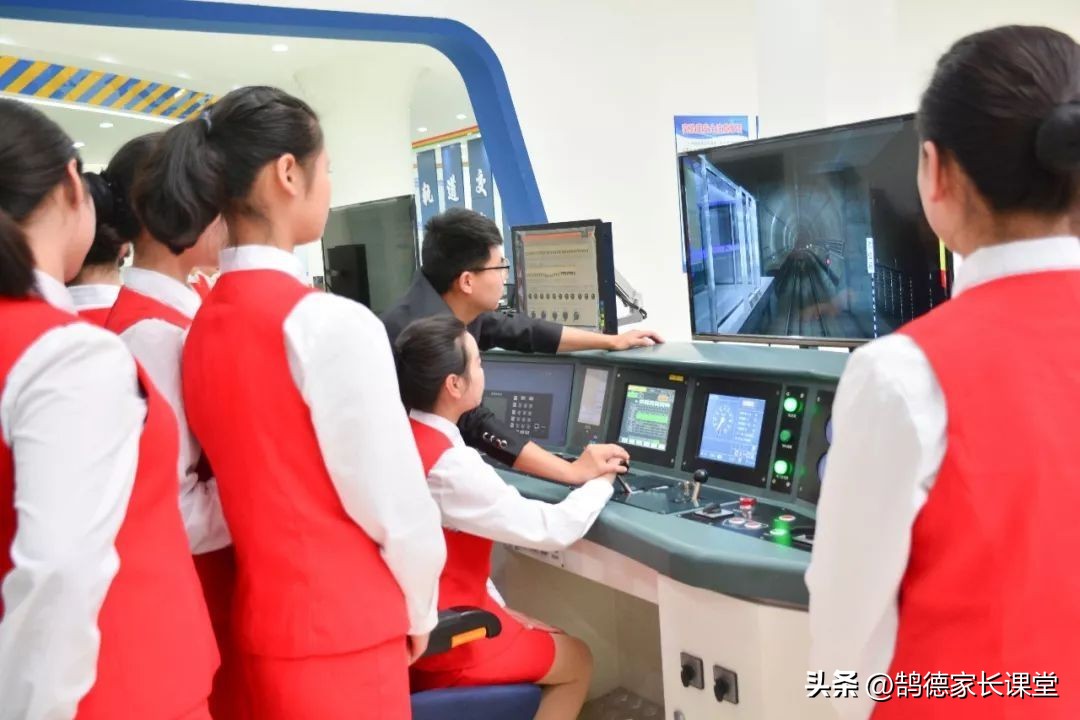 鹄德教育：低分生福利，这几大专科专业发展好，就业不比本科差