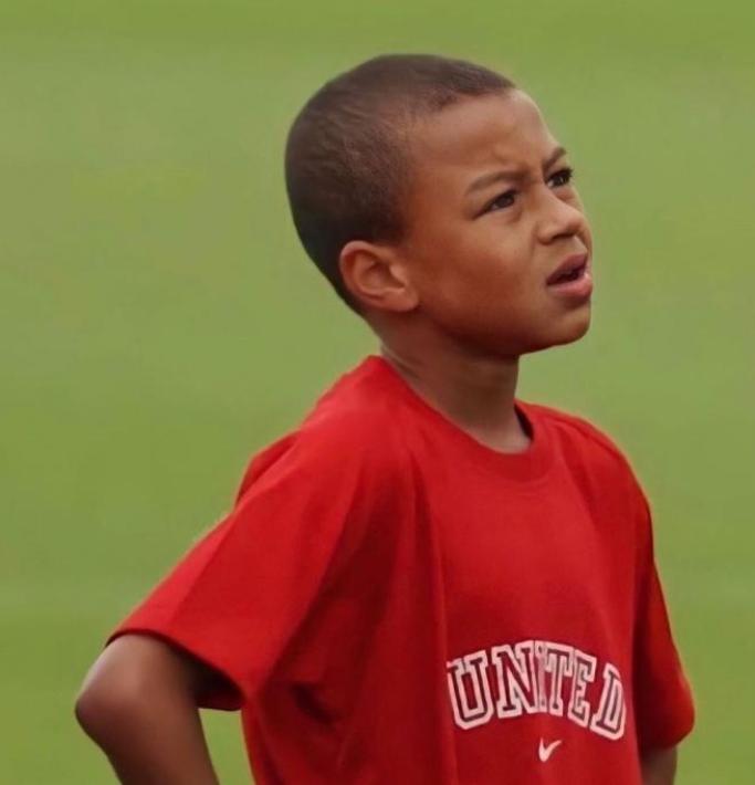 小时候的足球明星,足坛球星童年照