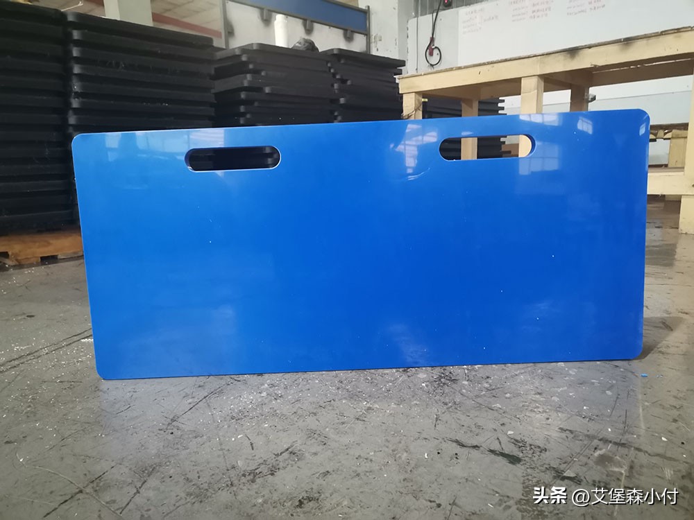 聚乙烯足球板,超高分子量聚乙烯足球训练板