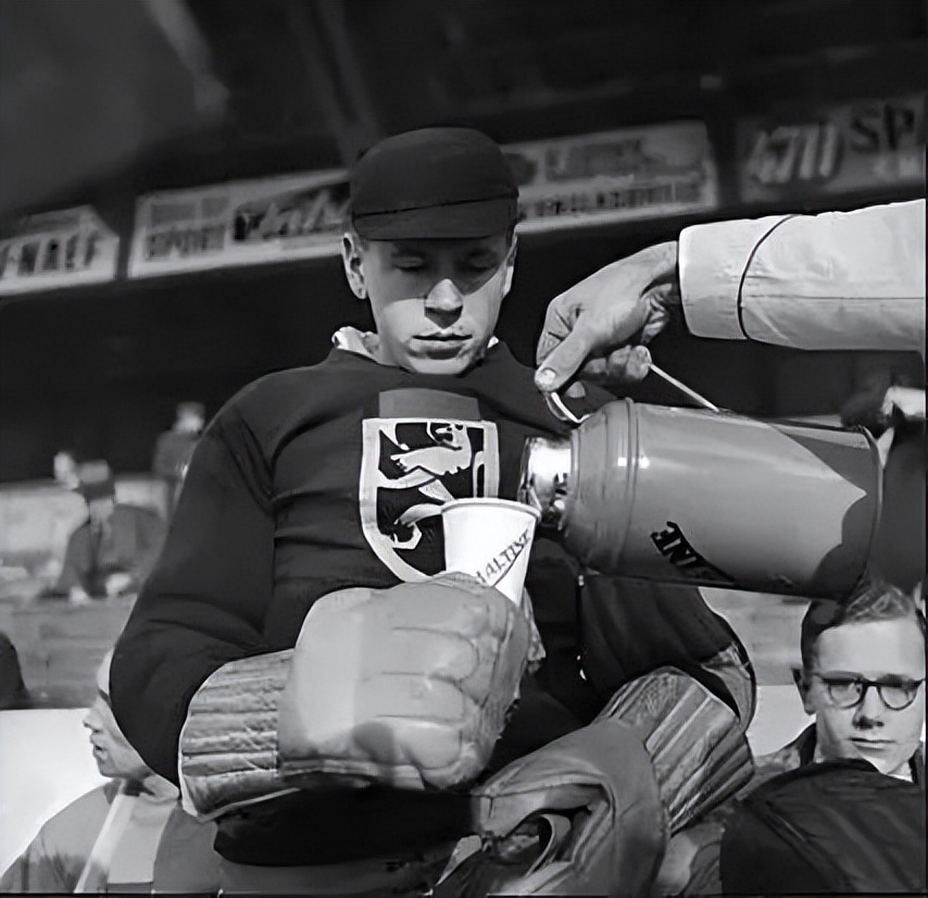 童年味道生死局：阿华田“出走”，高乐高“失踪”