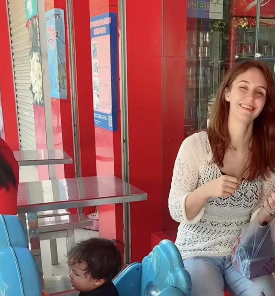 柳州姑娘远嫁吃螺蛳粉,广西远嫁女吃螺蛳粉