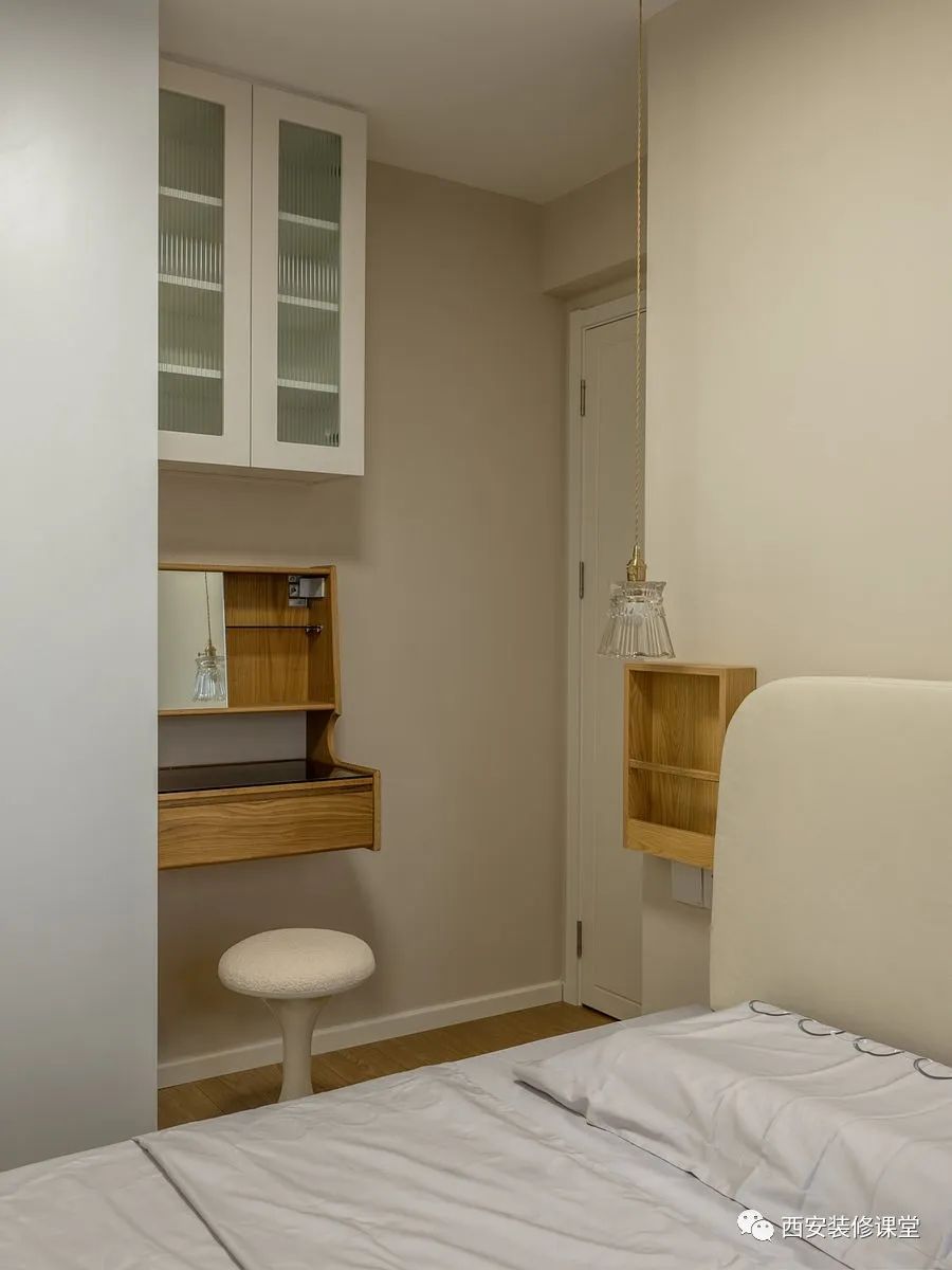 80㎡老旧小复式，变身奶油三口之家