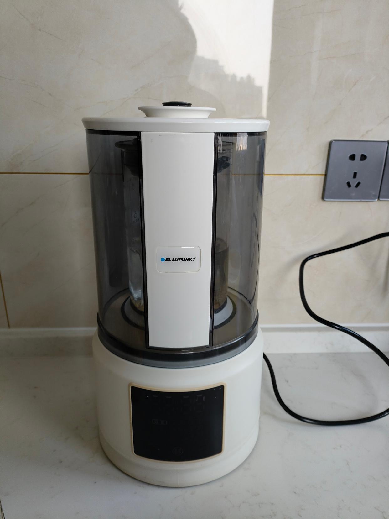 老两口晒出早餐，低调“奢华”又养生，网友感叹：退休金多少