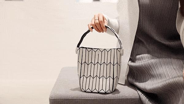 2023三宅一生包包哪款值得买,三宅一生水桶包2021