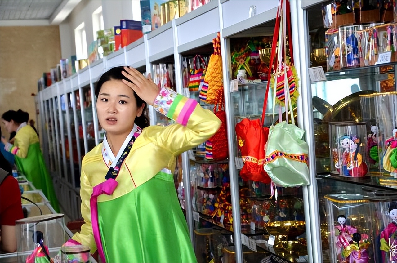 朝鲜旅游都花费在哪了？美女导游一路陪同很尽责