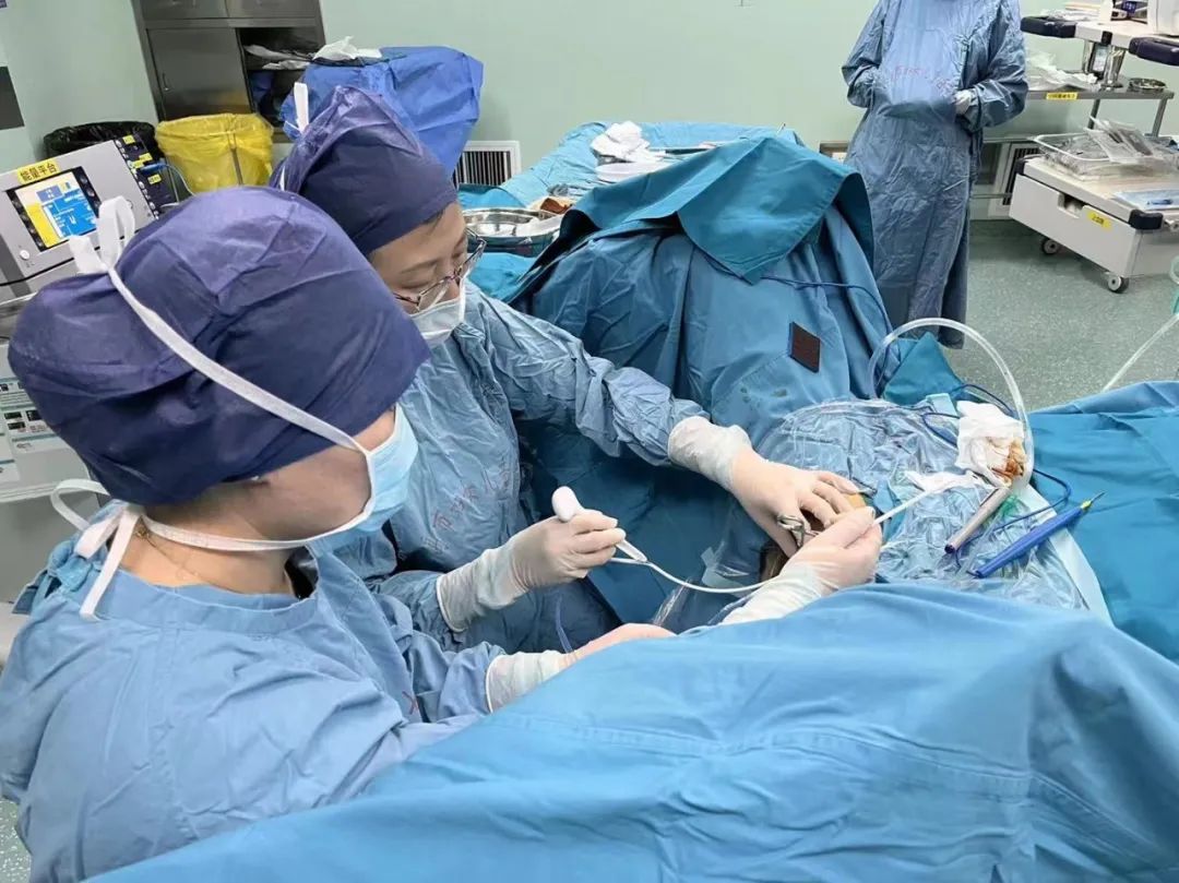 一不能笑，二不能喷嚏，三不能咳嗽？“小吊带”解决女性漏尿尴尬