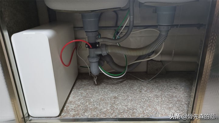 小米净水器h800怎么不排污水了,小米净水器h800g安装视频