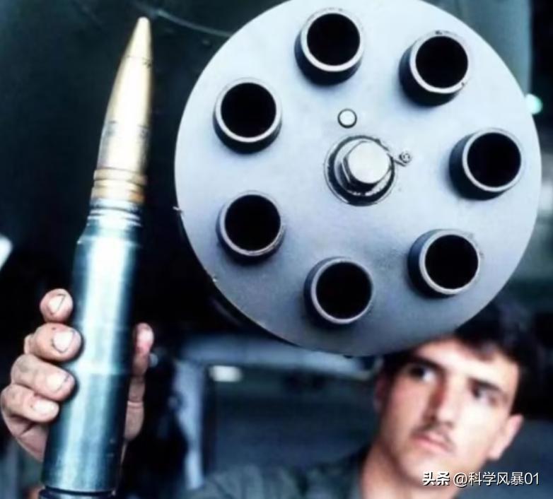 俄罗斯贫铀穿甲弹脏弹,贫铀穿甲弹乌克兰