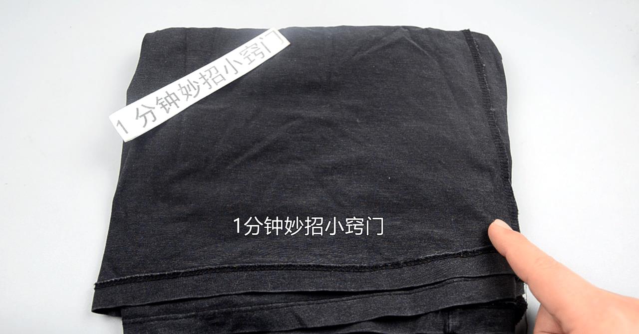 黑色衣服洗得发白了怎么恢复原色,黑色金丝绒发白怎么处理有补救吗