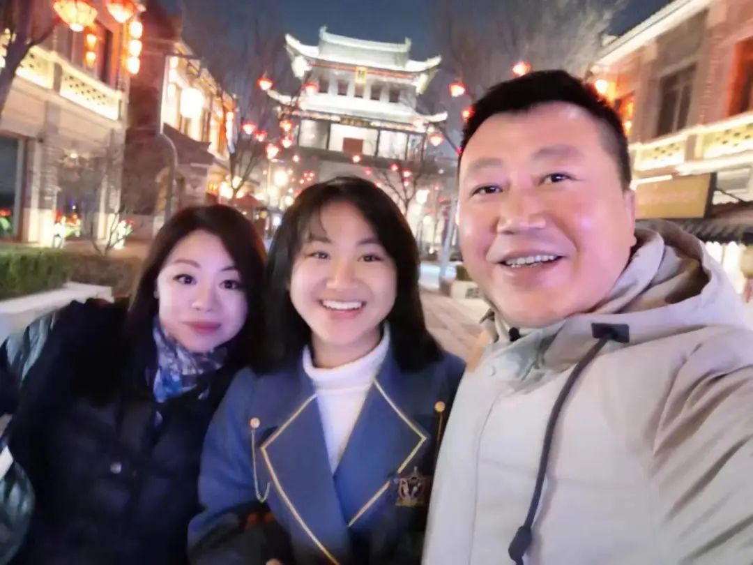 青岛昌乐二中和潍坊昌乐二中对比,青岛昌乐二中怎么样