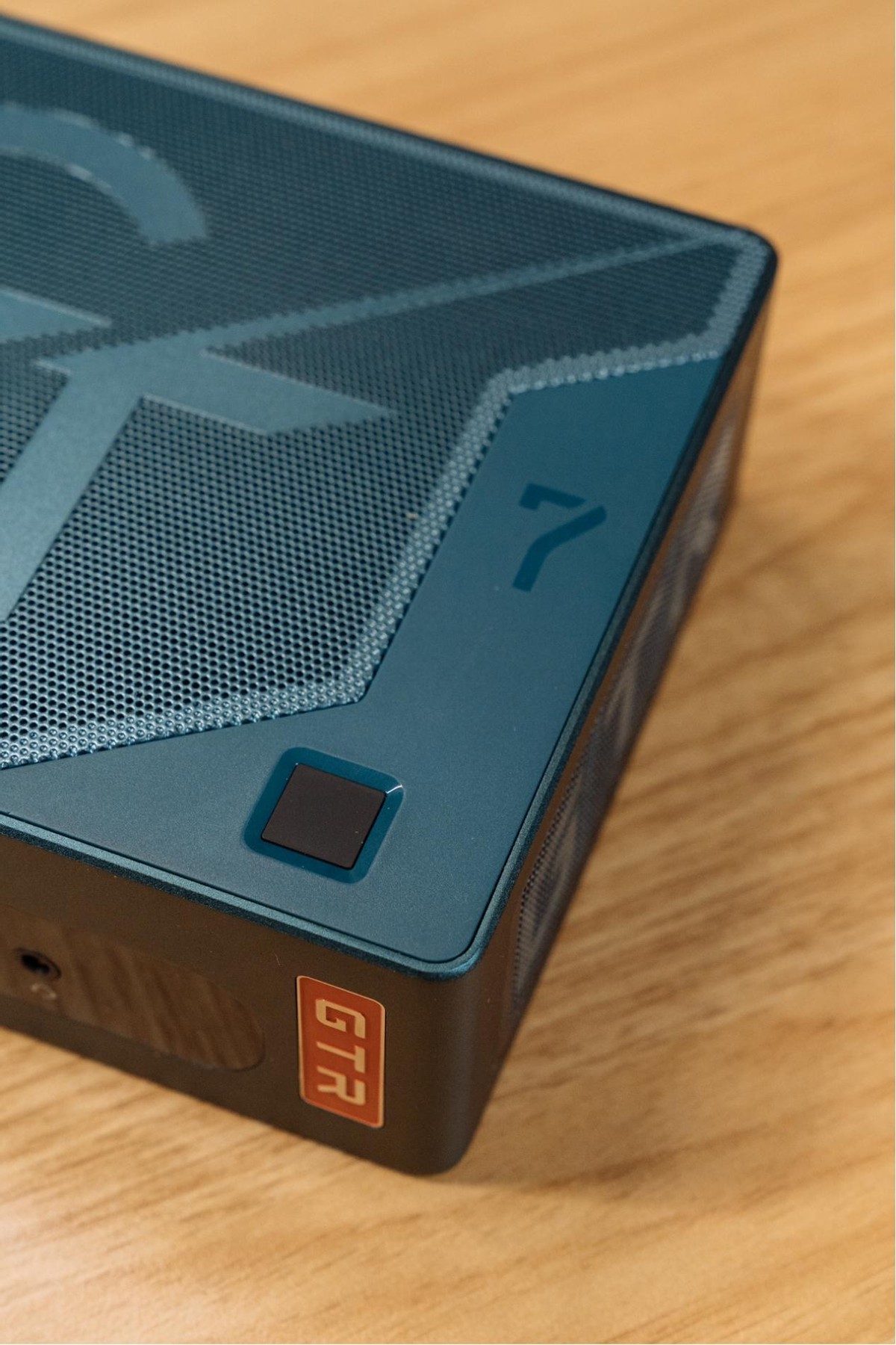 零刻主机gtr7测评,零刻gtr7性能与游戏本相比