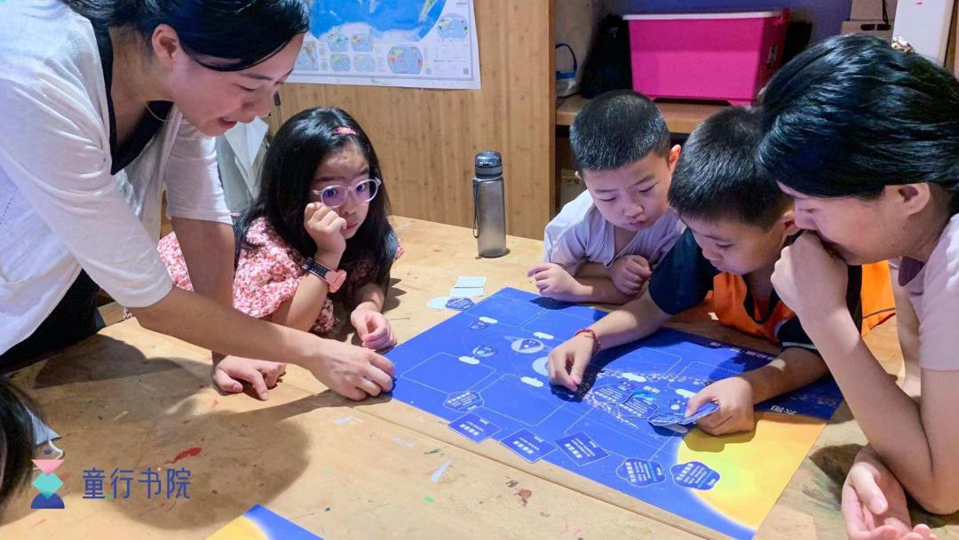 带孩子一起做的项目式学习,带孩子一起做运动操完整版