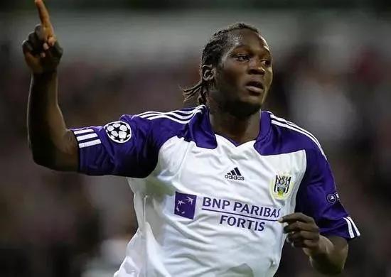 顶级足球运动员身体素质训练,足球球员顶级身体素质