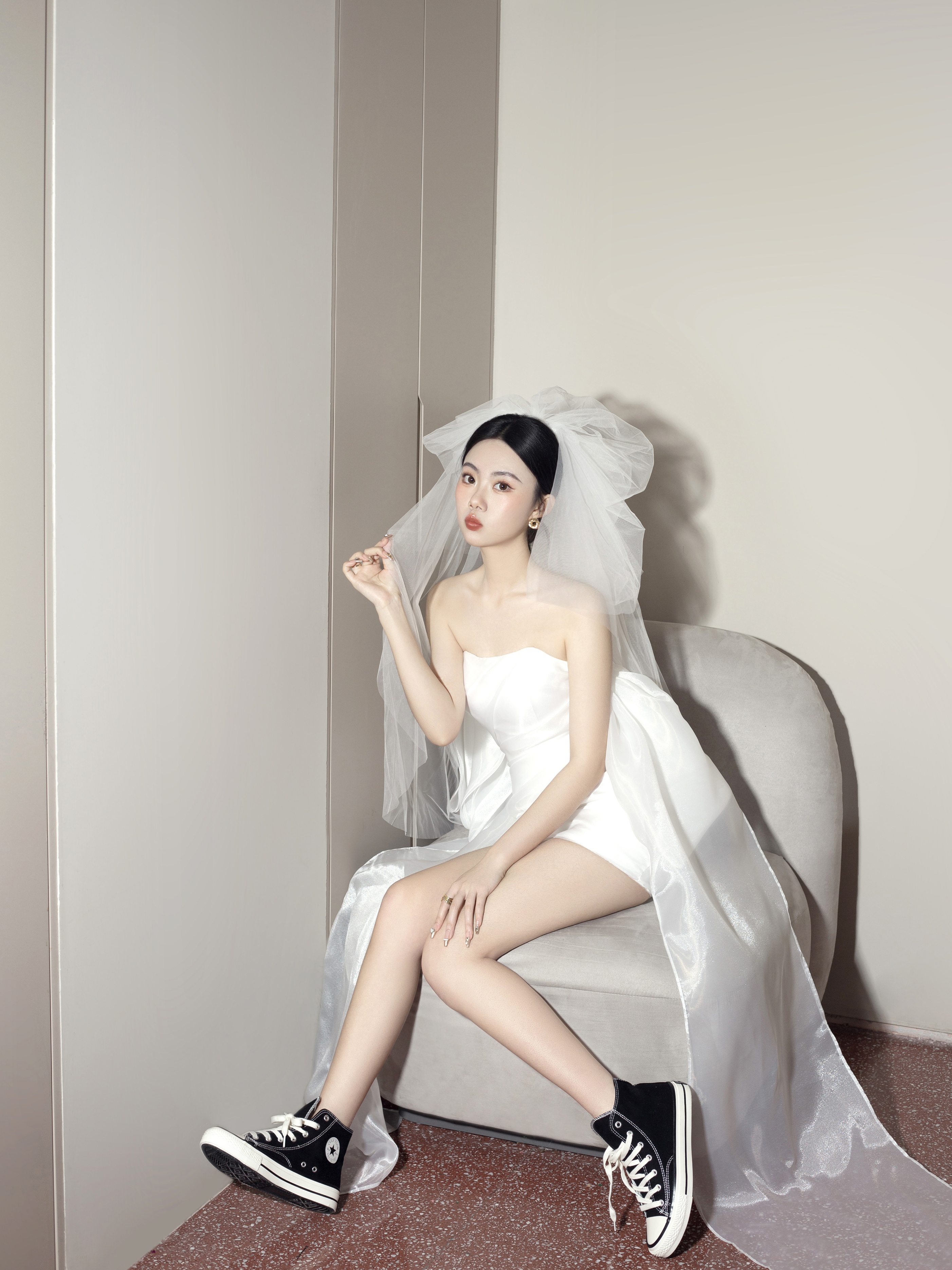 可以配婚纱的匡威,匡威婚鞋搭配婚纱