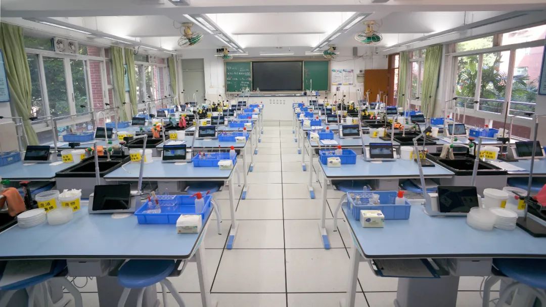 欢迎报读广州市电子商务技工学校,欢迎报读粤东技师学院