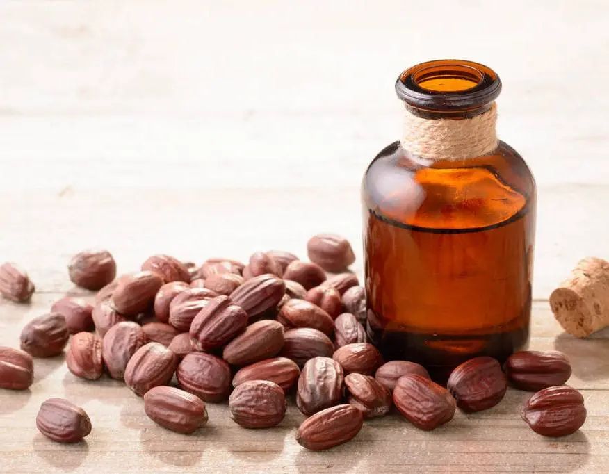 JGAG：盘点2022年度化妆品行业最值得关注的八大热门植物提取物！