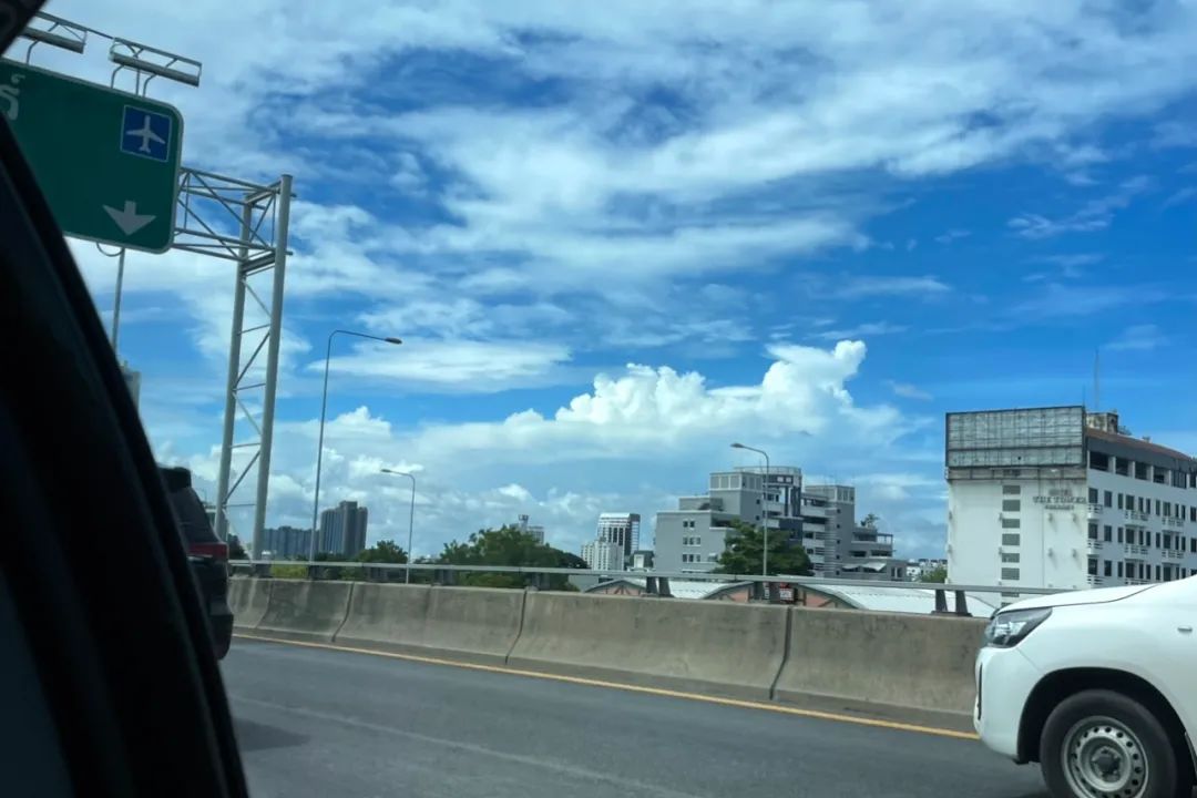 在泰国待了14天,在泰国待了60天