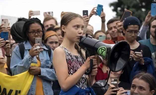 丹麦出局、德国翻车，专心场外“政治秀”的基本走不远