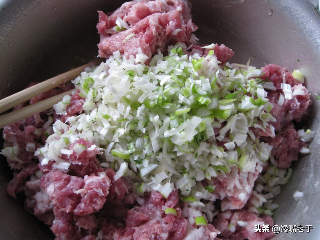 拌韭菜馅需要加什么调料,拌韭菜馅儿都放什么调料