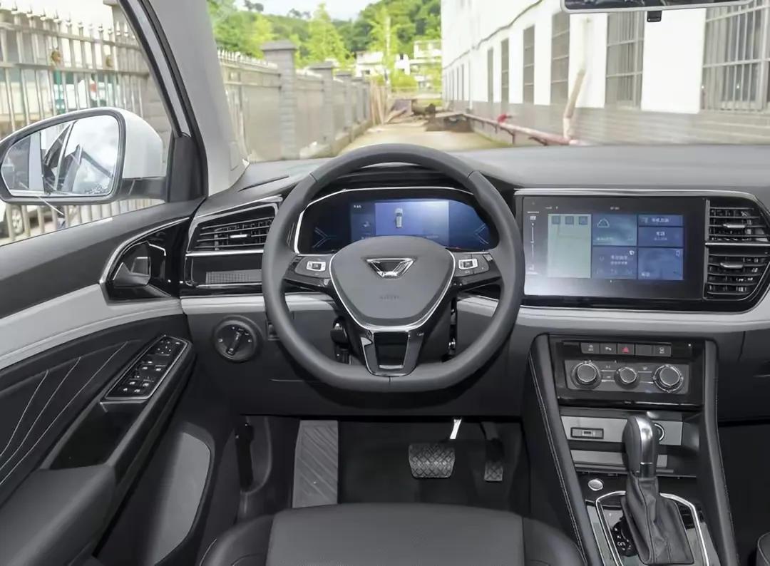 捷达vs7德系实力好车,德系捷达vs5