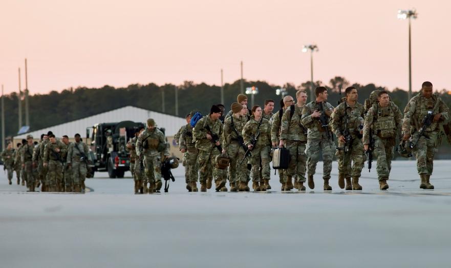 不买美国账，47国拒绝在“民主峰会”签字，中方的提醒拜登要听