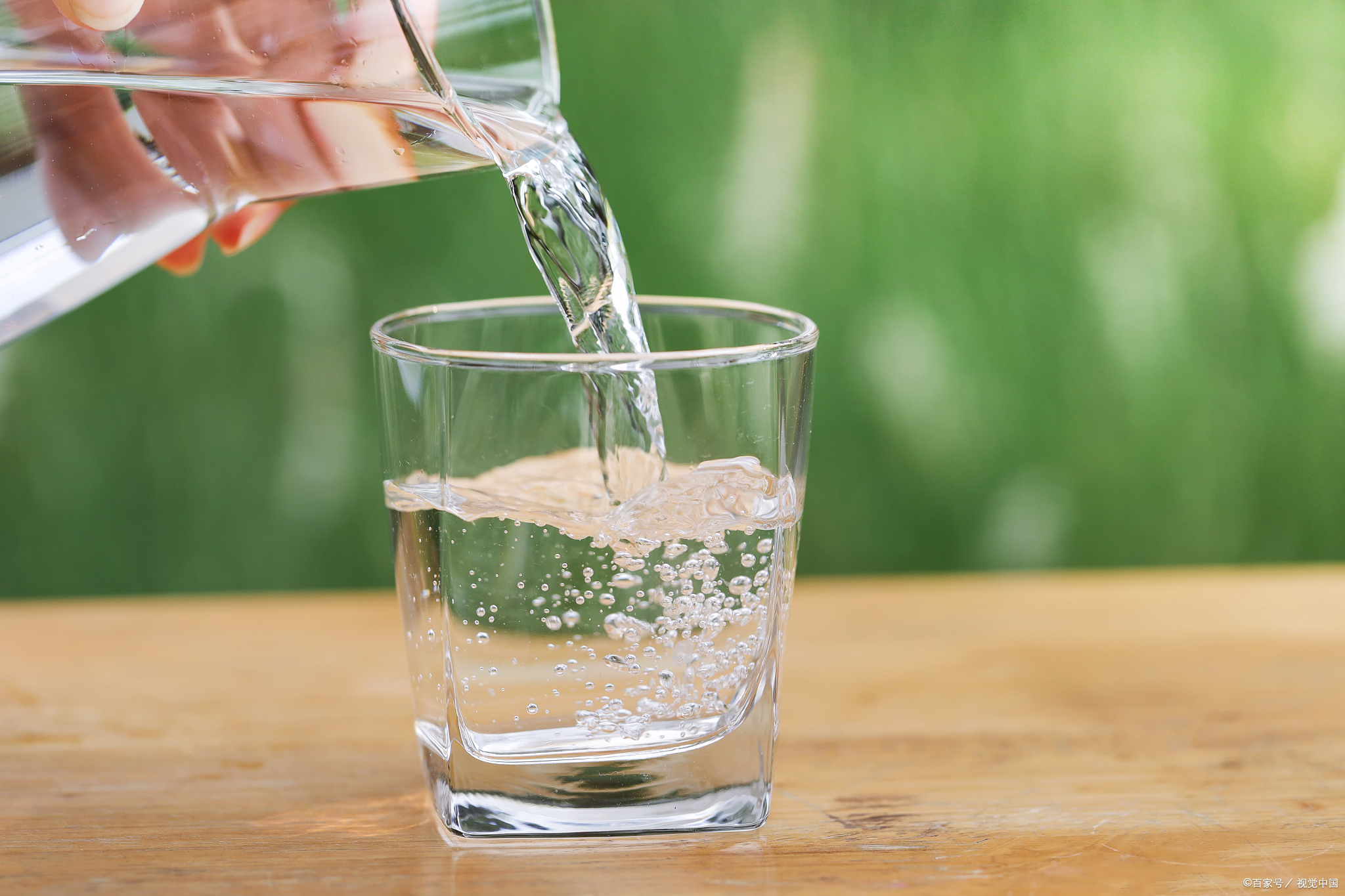 三伏天晒背是养生还是作死,三伏天晒背改善体质的案例