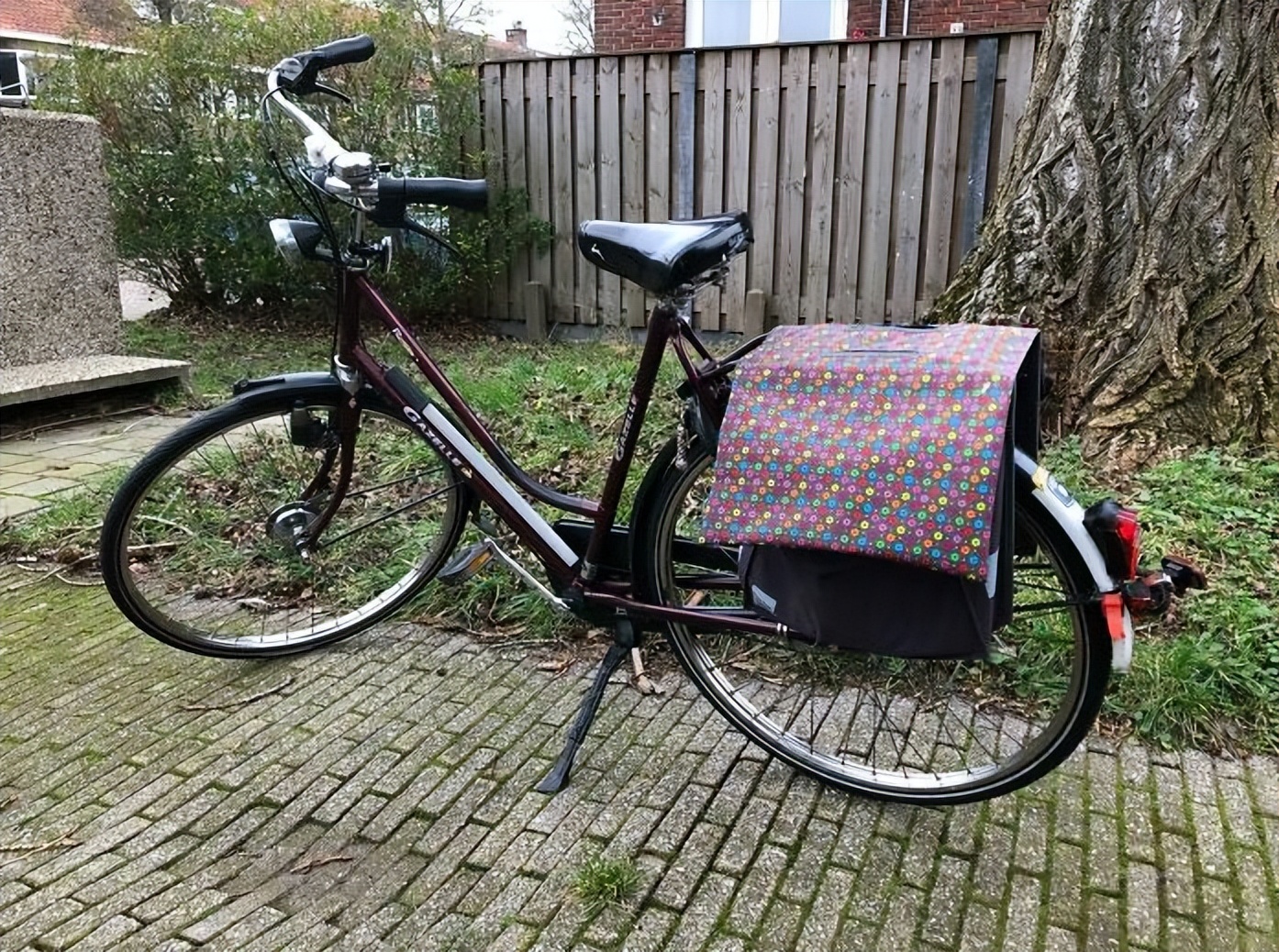 歪果网友分享童年回忆照片,外国网友分享意外翻出的东西