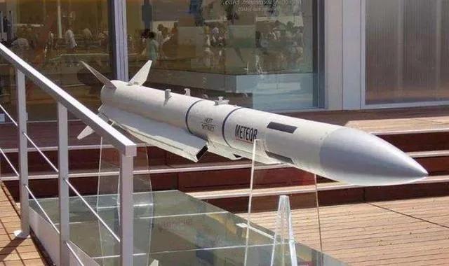 全球射程最远的空对空导弹排名,战斗机空对空导弹最远射程是多少