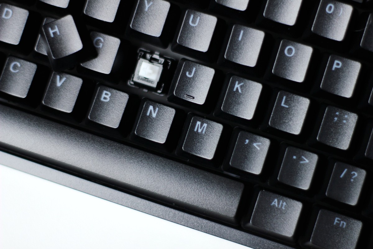 cherry1.0键盘测评青轴,cherry入门级机械键盘推荐哪款好