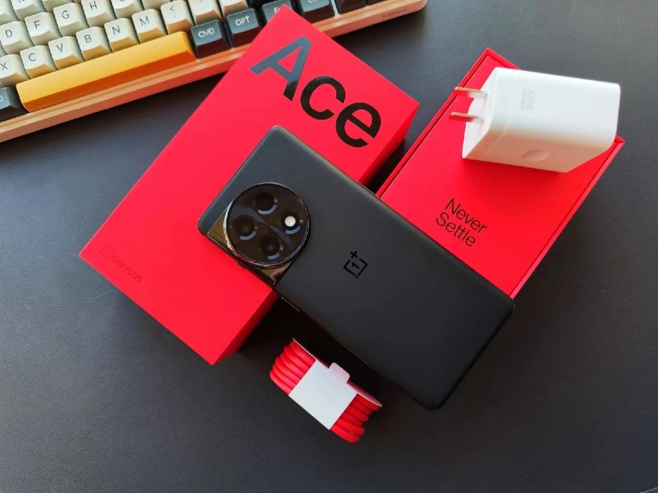 配置拉满的性价比手机,性价比高的四款1500以内手机