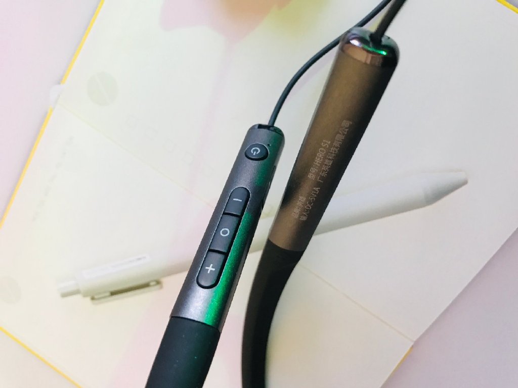 百元运动耳机没有好货？英雄S1挂颈式运动无线蓝牙耳机自用款推荐