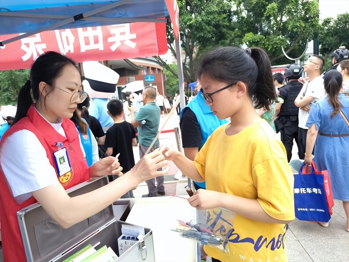 璺佃鍒濆績璺熷厷璧板媷鎷呬娇鍛藉缓鏂板姛,璺佃鍒濆績浣垮懡鍔╁姏鍋ュ悍涓浗