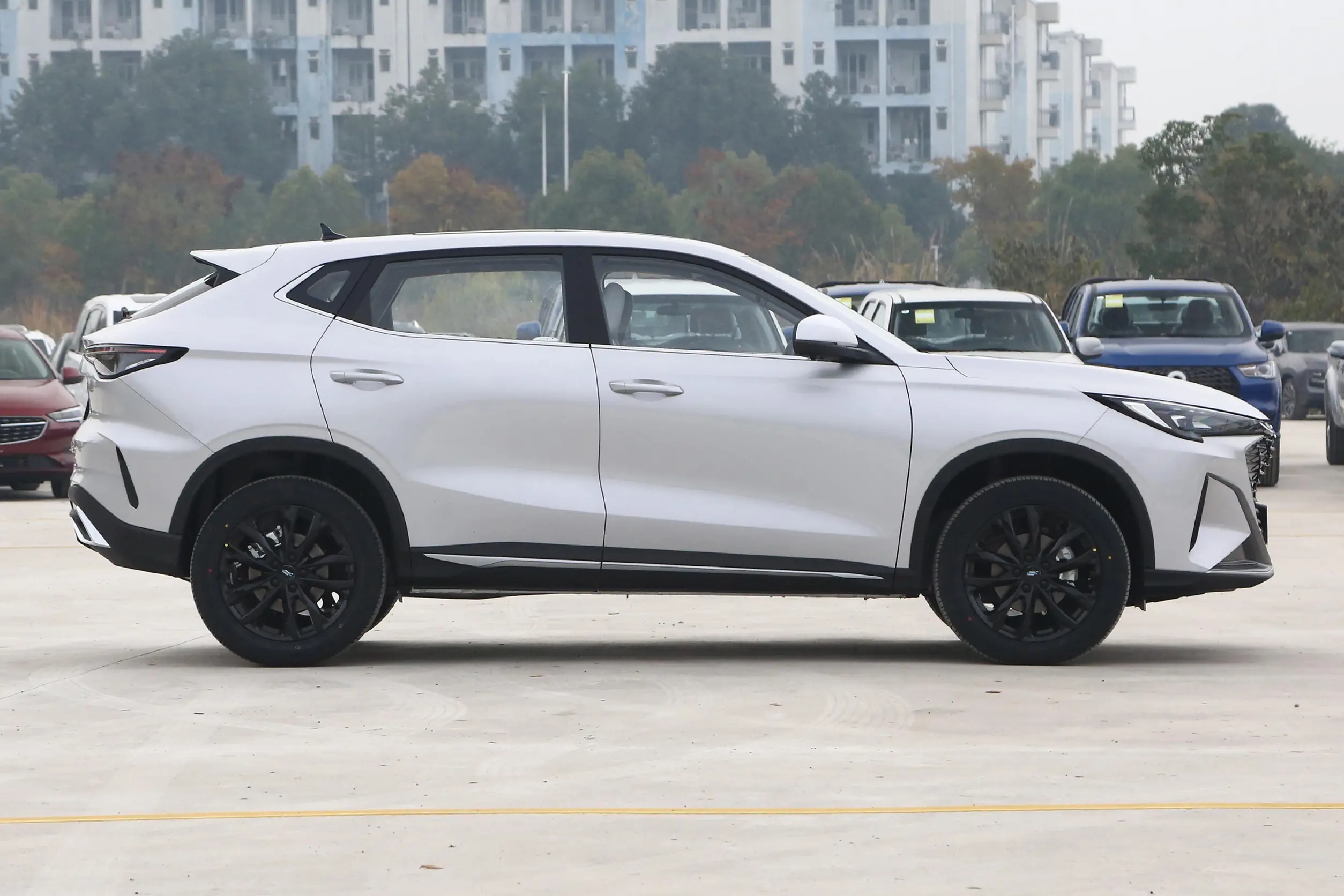 不到10万高性价比suv这3款随便选,预算不多买什么车这三款可参考