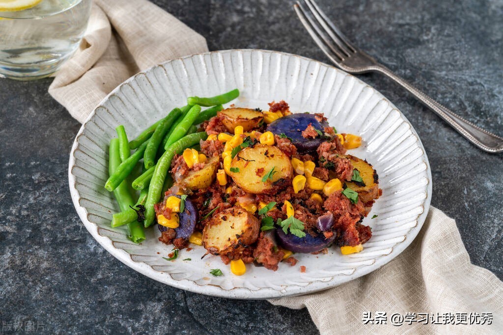 为什么越来越多人回农村打工,为什么越来越多人去农村养老