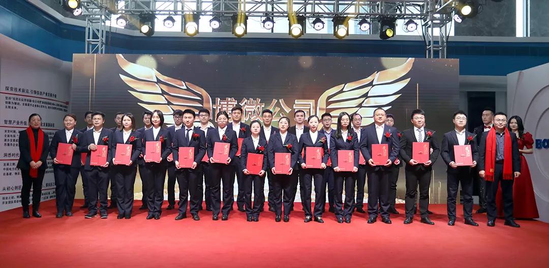 鑱氬姏鏀归潻鍒涙柊鍕囦簬鏀诲潥鍏嬮毦,鑱氬姏闈╂柊杩庡娍鍚埅