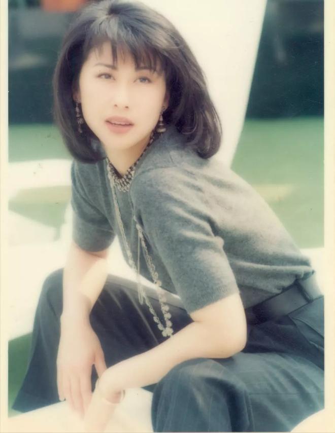 自然老去的女明星,自然老去女星对比照