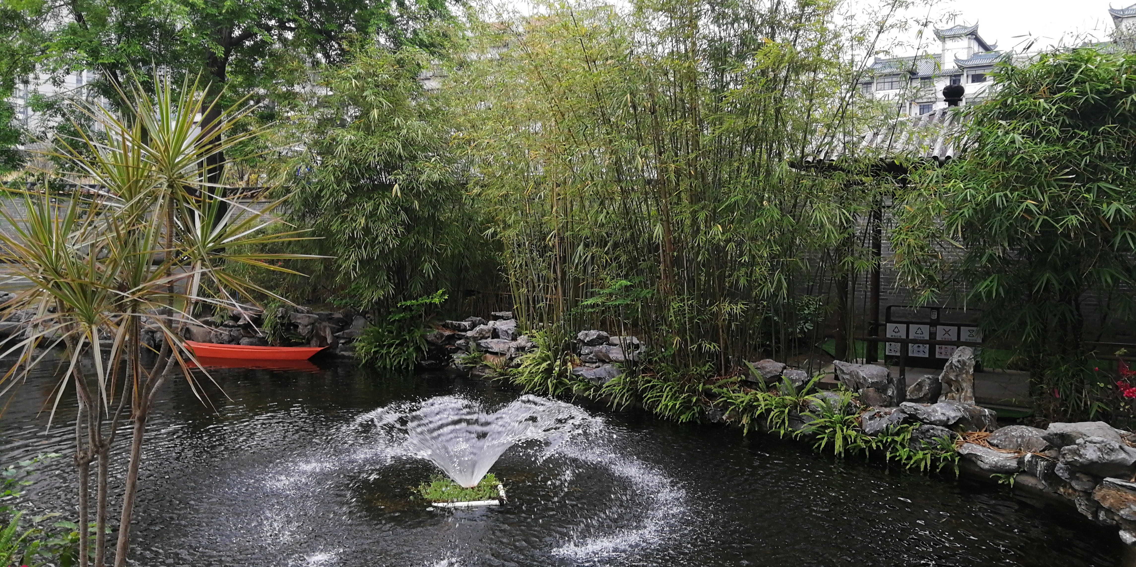 周末不知道去哪玩坐地铁,周末不知去哪里玩